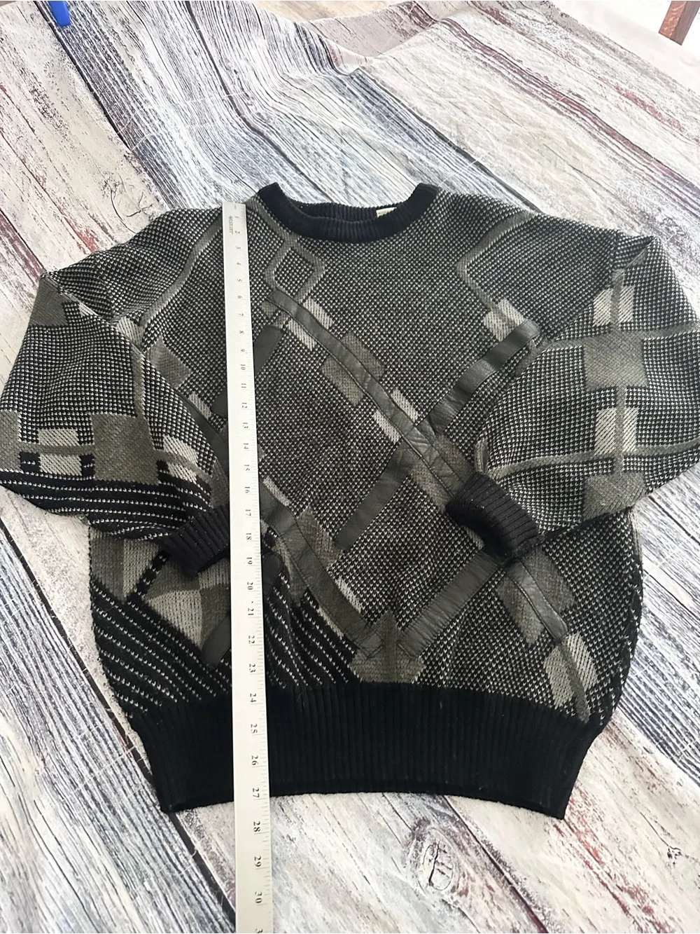 Vintage Urban Works Men's Gray Patterned Crewneck Sweater With Genuine Leather